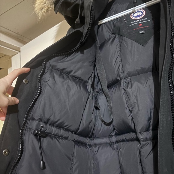 Canada Goose Trillium Parka Black Women's Winter Jacket, Size XS - Picture 5 of 14